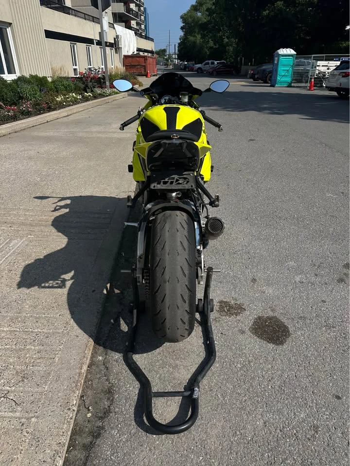 BMW S * 1000rr* CARFAX * БЕЗ ПЪРВОНАЧАЛНА ВНОСКА, снимка 5 - Мотоциклети и мототехника - 52837469