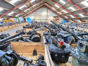 Трактор Claas части, снимка 2