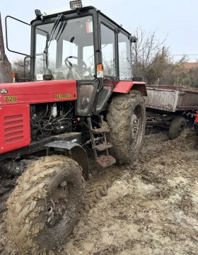 Трактор Беларус 820, снимка 3