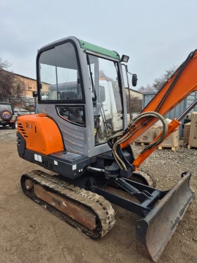 Багер Hitachi zx25 , снимка 3