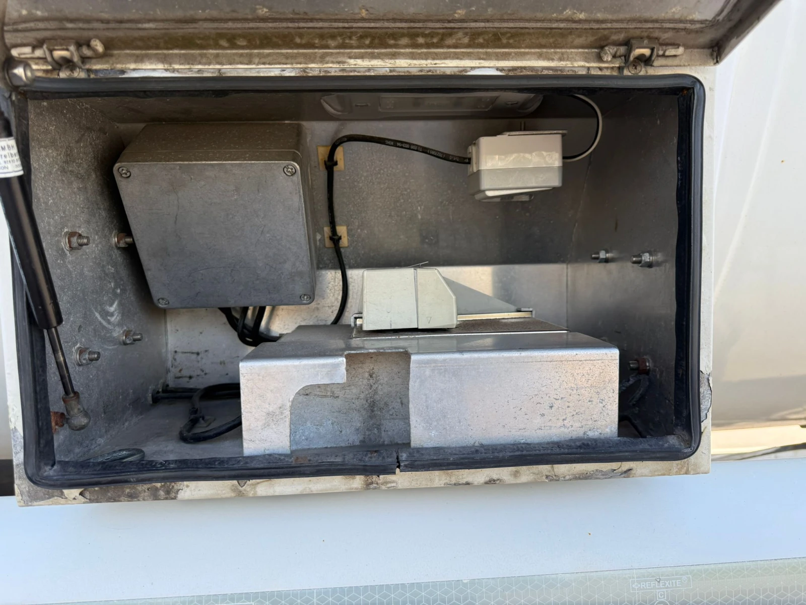 За камион Други WILLING , снимка 9 - Ремаркета - 54301202