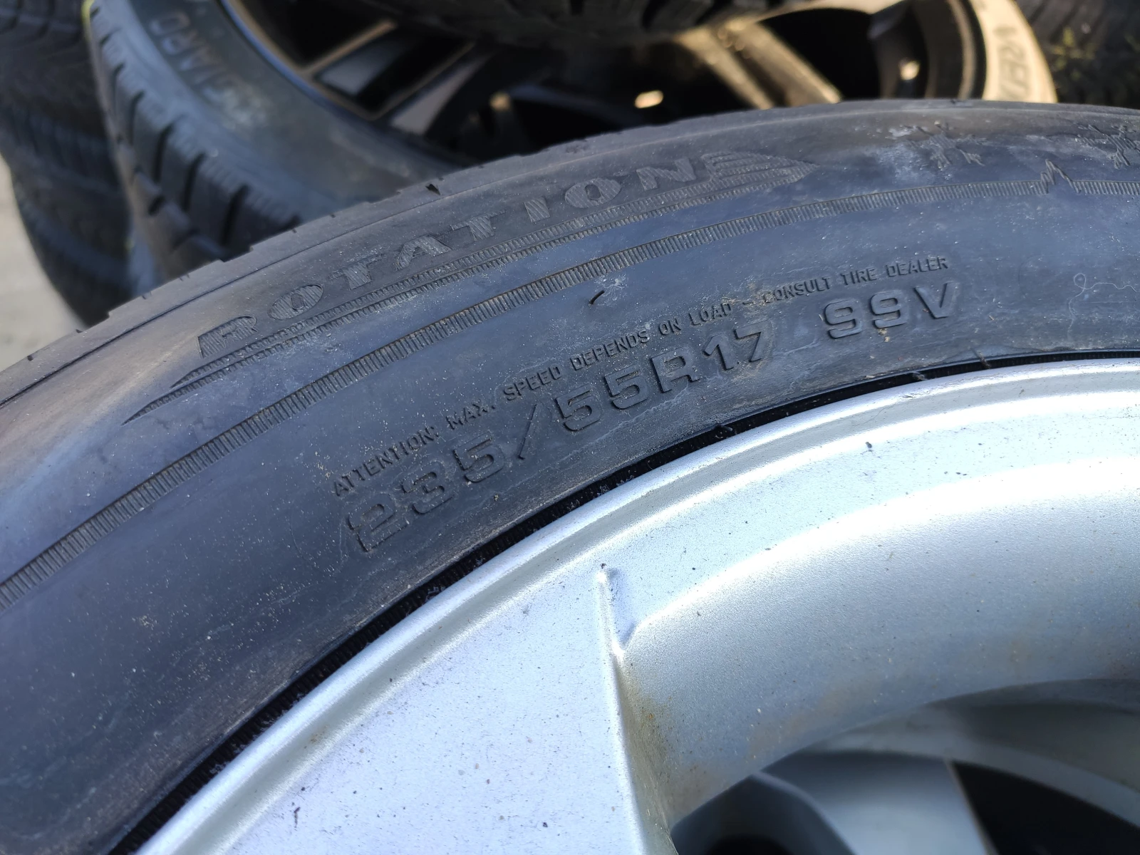  235/55R17 | Mobile.bg   8