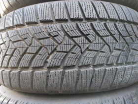 Гуми Зимни 235/55R17, снимка 2 - Гуми и джанти - 48962817