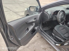 Toyota Corolla - 5900 € / 11539.40 лв. - 10499004 7