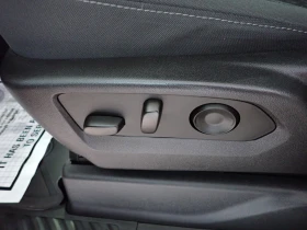 Chevrolet Silverado 1500 Custom Crew Cab* АвтоКредит* (Цена до БГ)  - 31999 € / 62584.60 лв. - 22846879 14