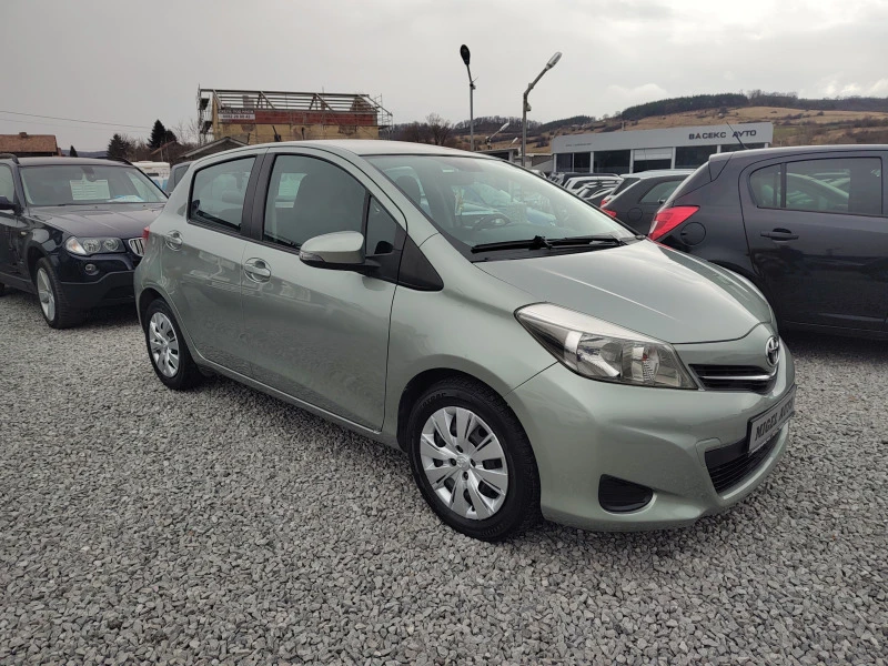 Toyota Yaris 1.4D-4D, снимка 2 - Автомобили и джипове - 40045421