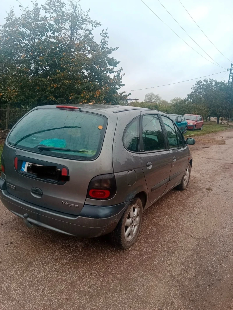 Renault Scenic, снимка 4 - Автомобили и джипове - 47479776