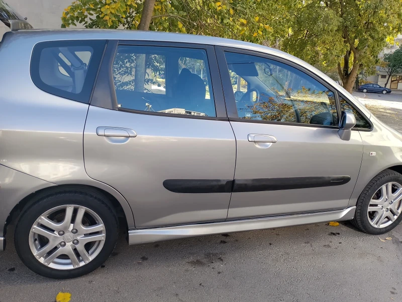 Honda Jazz Sport, снимка 12 - Автомобили и джипове - 47808678