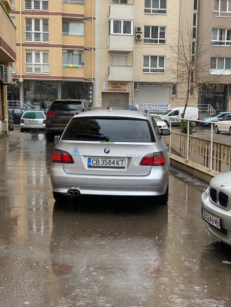 BMW 530 530xd, снимка 2 - Автомобили и джипове - 48242314