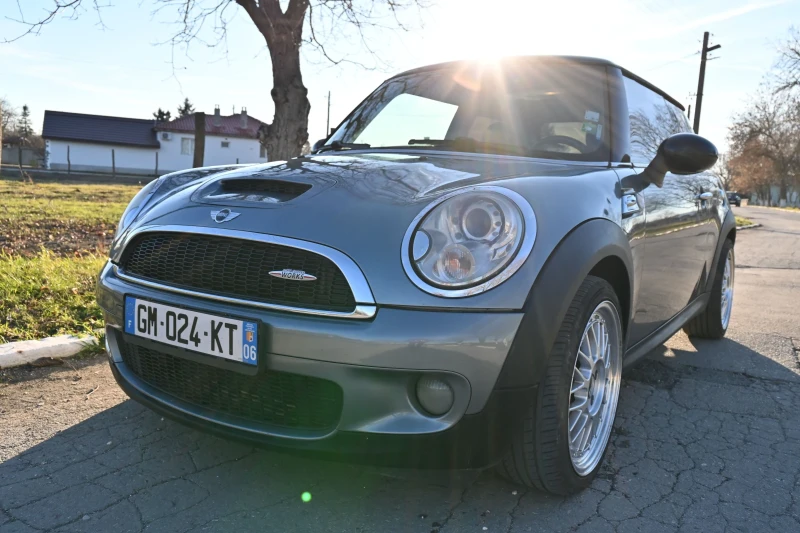 Mini John Cooper Works JCW 211кс, снимка 2 - Автомобили и джипове - 48512550