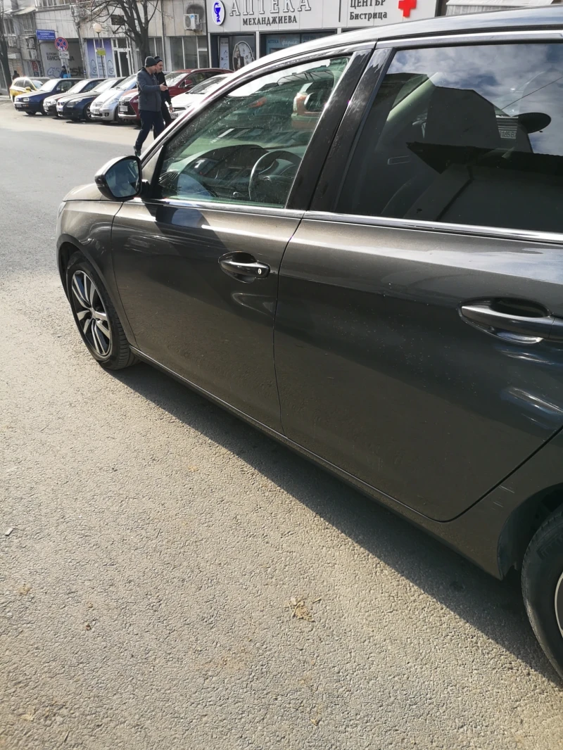 Peugeot 308 Хечбек, снимка 6 - Автомобили и джипове - 52338727