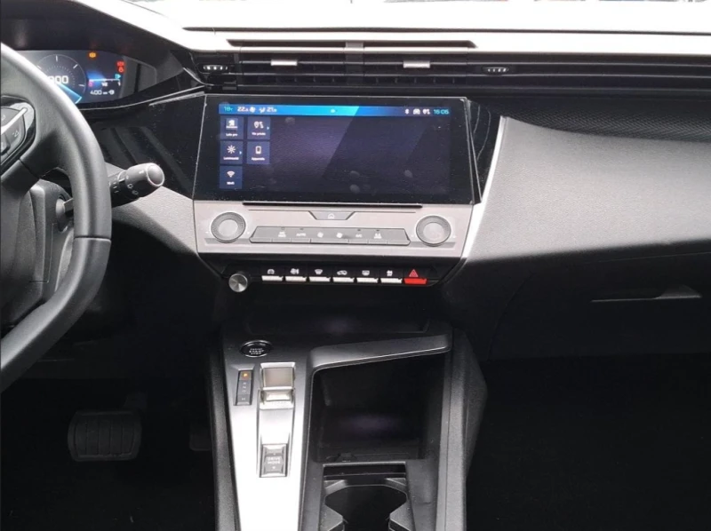 Peugeot 308 SW 1.2 Active | Комби | 130hp | Автомат , снимка 9 - Автомобили и джипове - 52746893