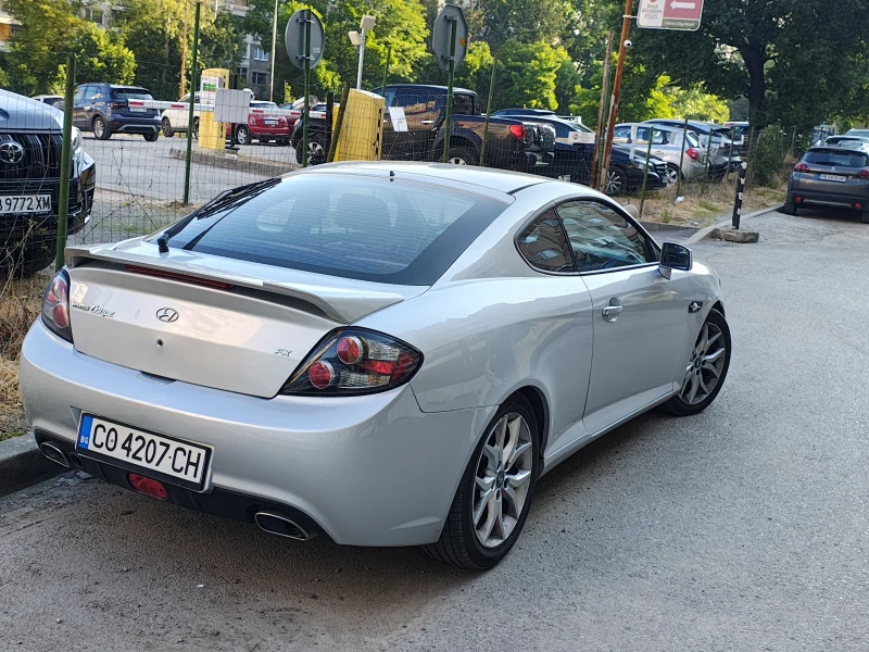 Hyundai Coupe, снимка 4 - Автомобили и джипове - 52339541