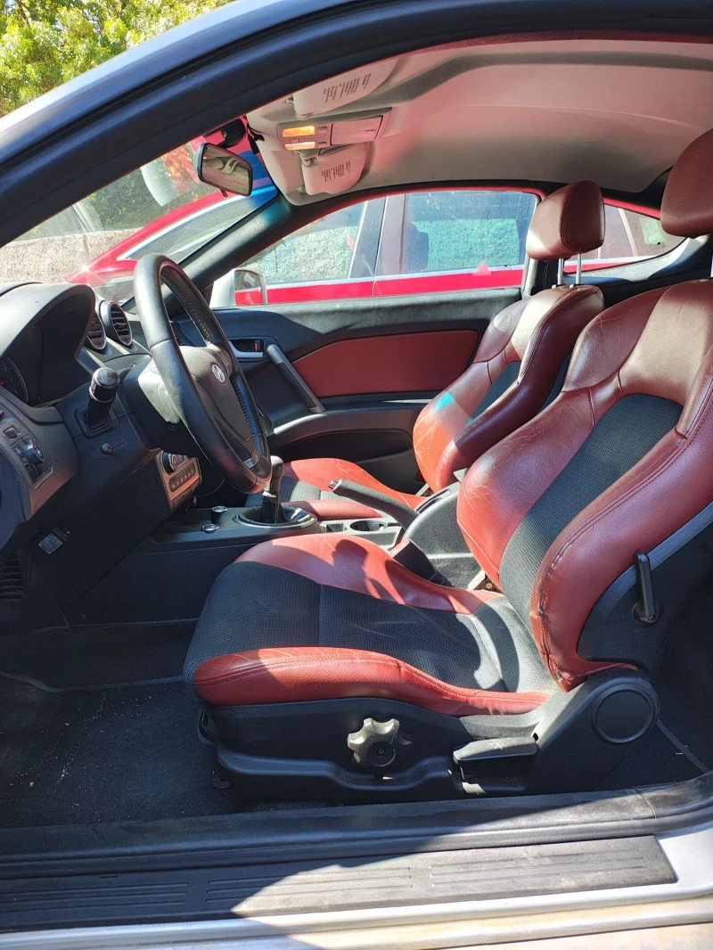 Hyundai Coupe, снимка 6 - Автомобили и джипове - 52339541