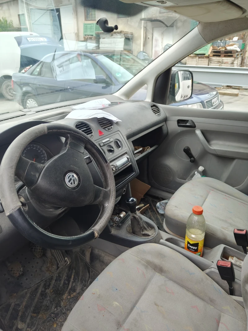 VW Caddy ECO FUEL фабричен метан , снимка 4 - Автомобили и джипове - 52805242
