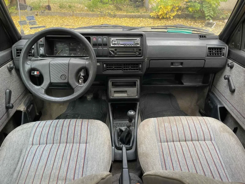 VW Golf, снимка 13 - Автомобили и джипове - 53111350