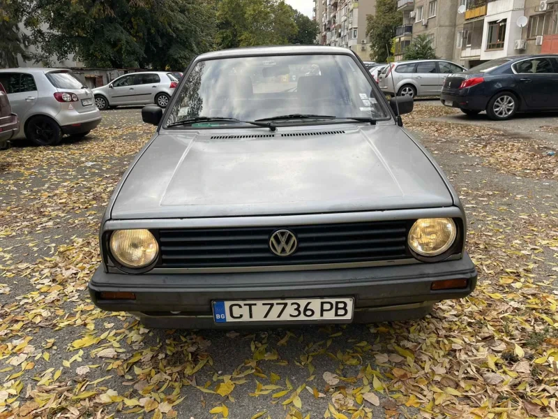 VW Golf, снимка 2 - Автомобили и джипове - 53111350