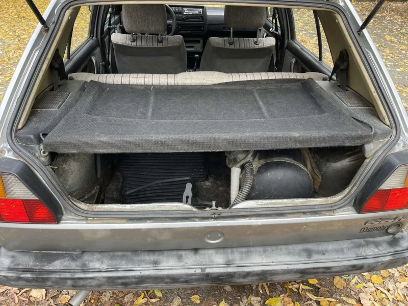 VW Golf, снимка 9 - Автомобили и джипове - 53111350