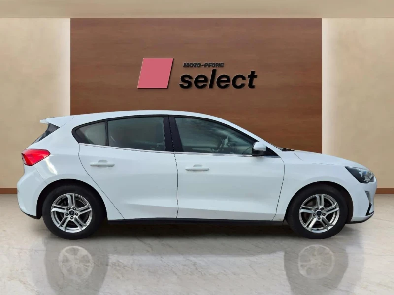 Ford Focus 1.5 EcoBlue, снимка 4 - Автомобили и джипове - 53046727