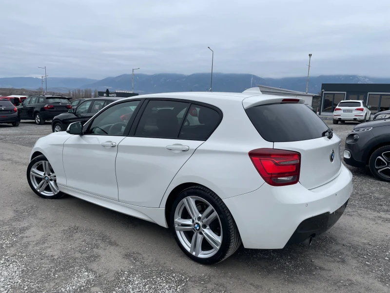 BMW 120 D М-ПАКЕТ AUTOMATIC BI-XENON 184КС ZF8 EURO5, снимка 10 - Автомобили и джипове - 53133834