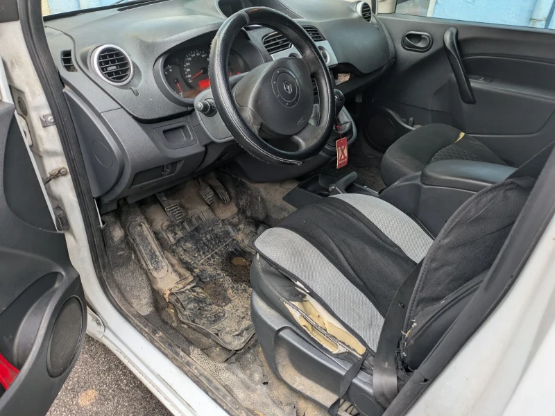 Renault Kangoo, снимка 5 - Автомобили и джипове - 53328400