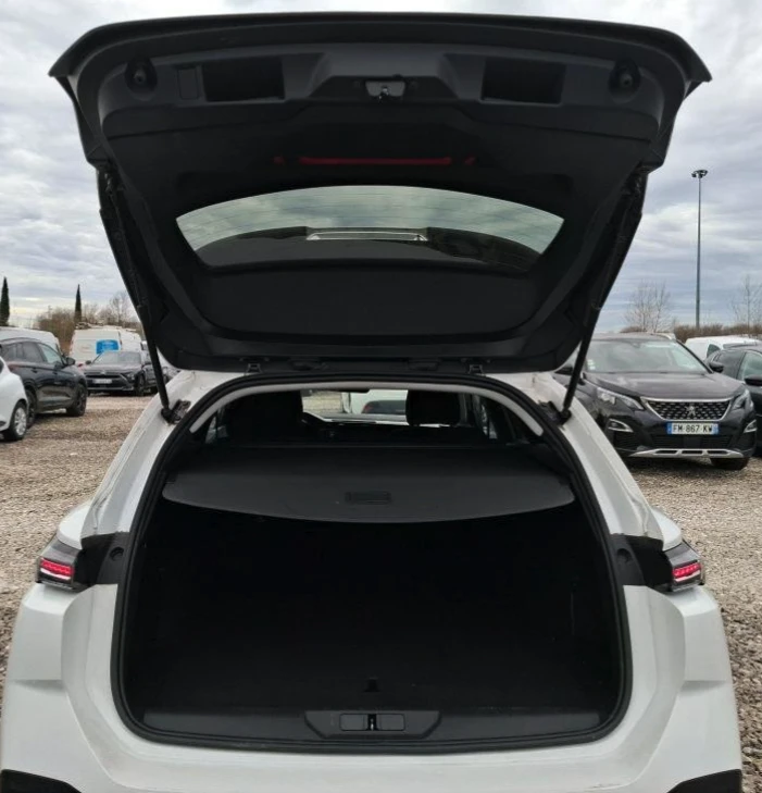 Peugeot 308 SW 1.2 Active |  | 130hp |   | Mobile.bg   12