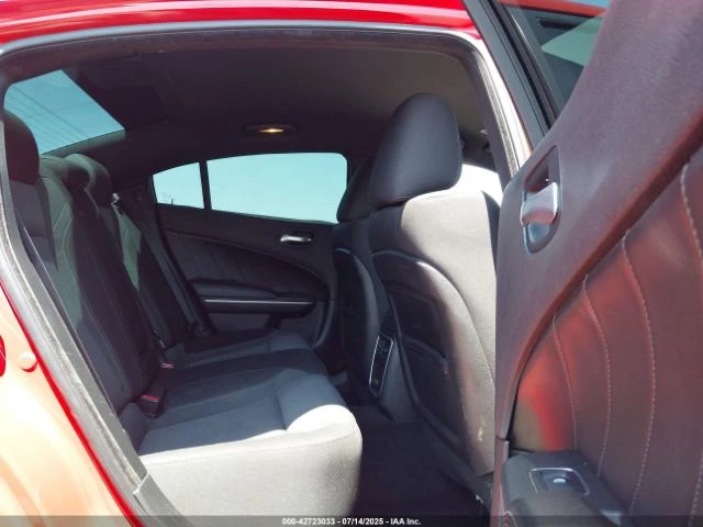Dodge Charger 5.7L R/T RWD - изображение 8