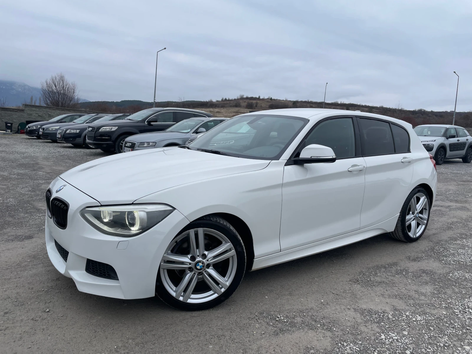 BMW 120 D М-ПАКЕТ AUTOMATIC BI-XENON 184КС ZF8 EURO5, снимка 1