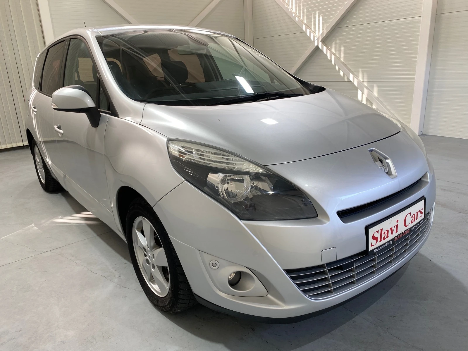 Renault Grand scenic 1.5 dCi - 79.xil km 7 МЕСТА/КЛИМАТРОНИК/НАВИГАЦИЯ - изображение 3