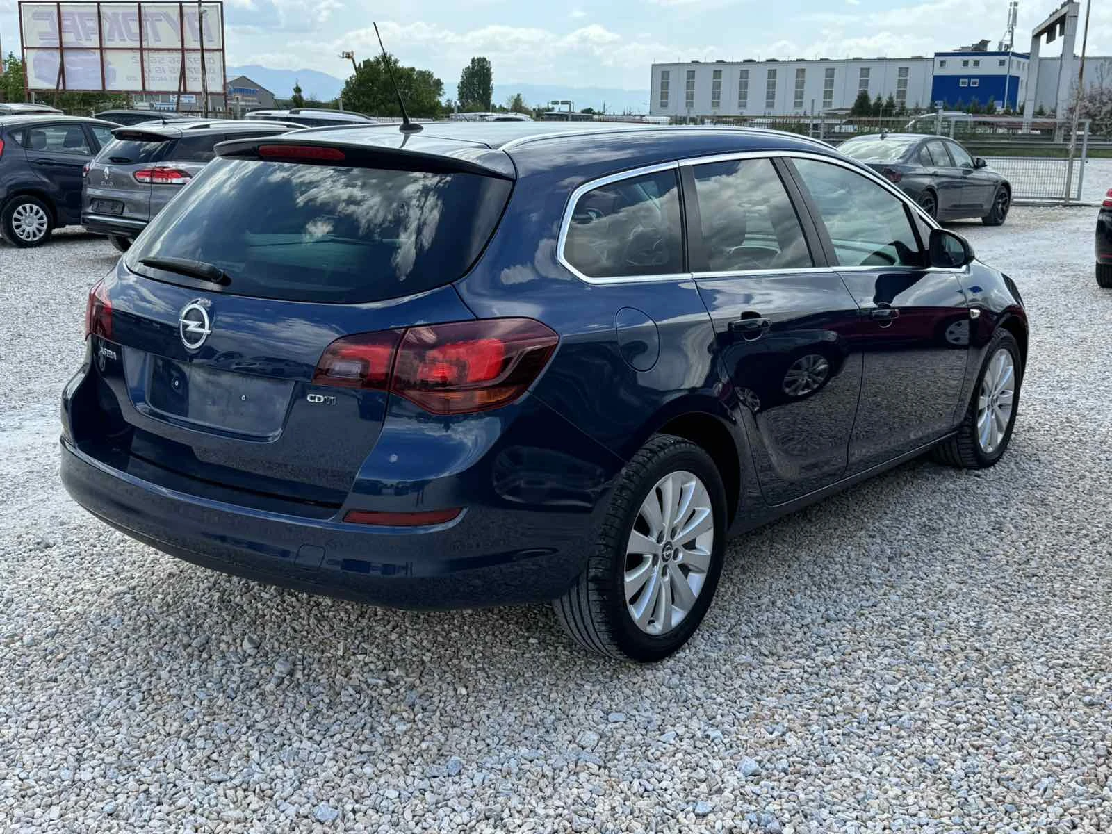 Opel Astra 1.7CDTI - изображение 4