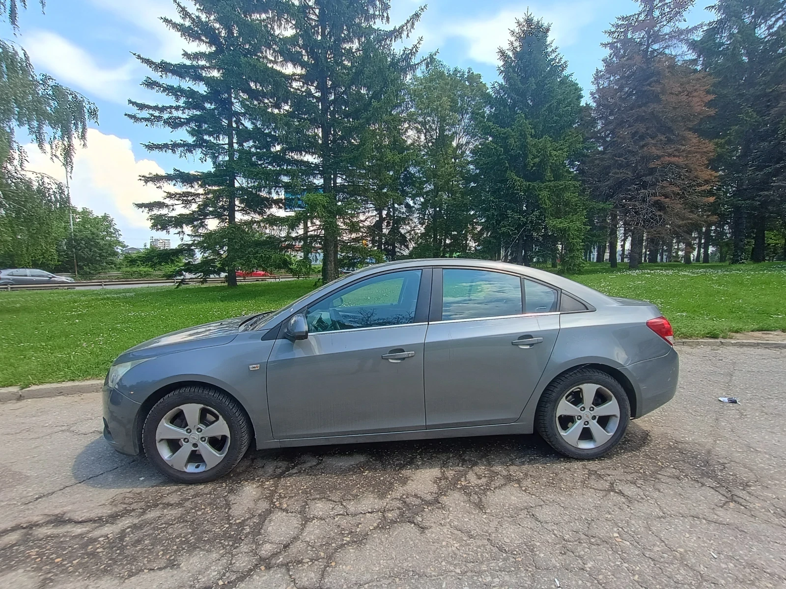 Chevrolet Cruze LT 2.0 VCDI 163 х.км  - изображение 2