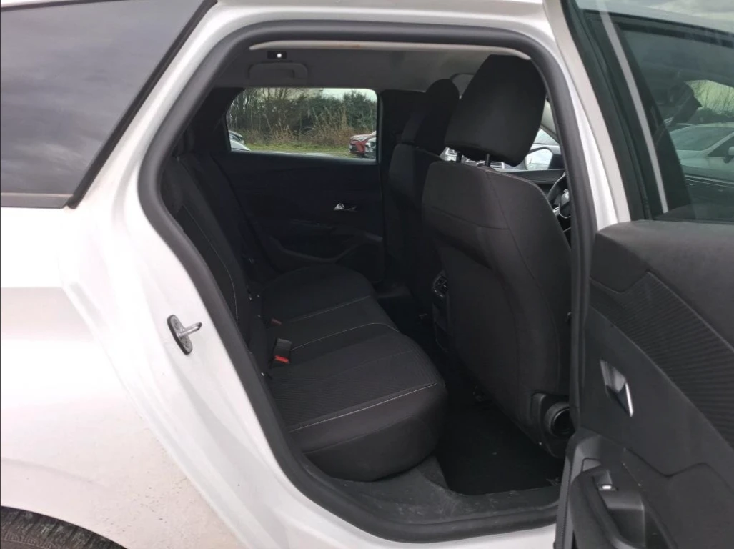 Peugeot 308 SW 1.2 Active |  | 130hp |   | Mobile.bg   11