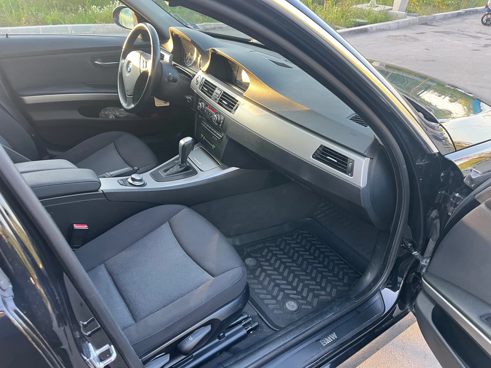BMW 320 АВТОМАТИК БЕНЗИН НАВИ - изображение 9