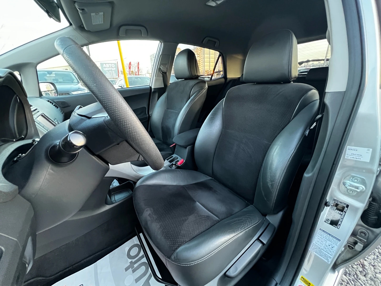 Toyota Auris K2 KOMPRESSOR УНИКАТ, снимка 8 - Автомобили и джипове - 51619592