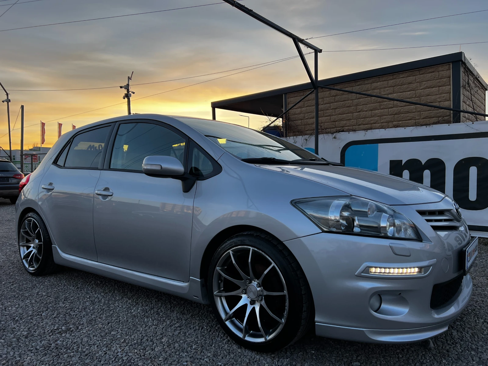 Toyota Auris K2 KOMPRESSOR УНИКАТ, снимка 3 - Автомобили и джипове - 51619592