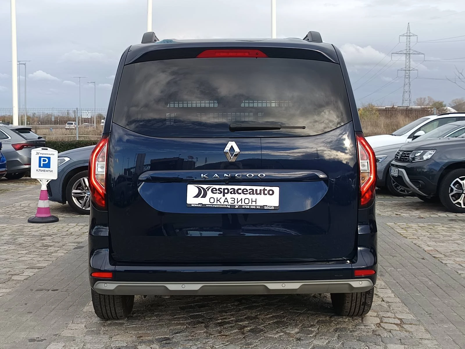 Renault Kangoo 1.3Tce 130 EDC/ N1 (4+ 1)м., снимка 5 - Автомобили и джипове - 52495080