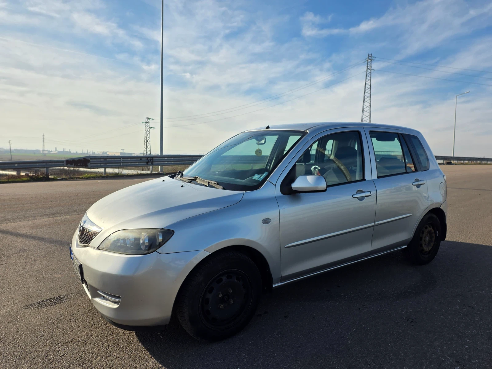 Mazda 2 1.4 - изображение 2