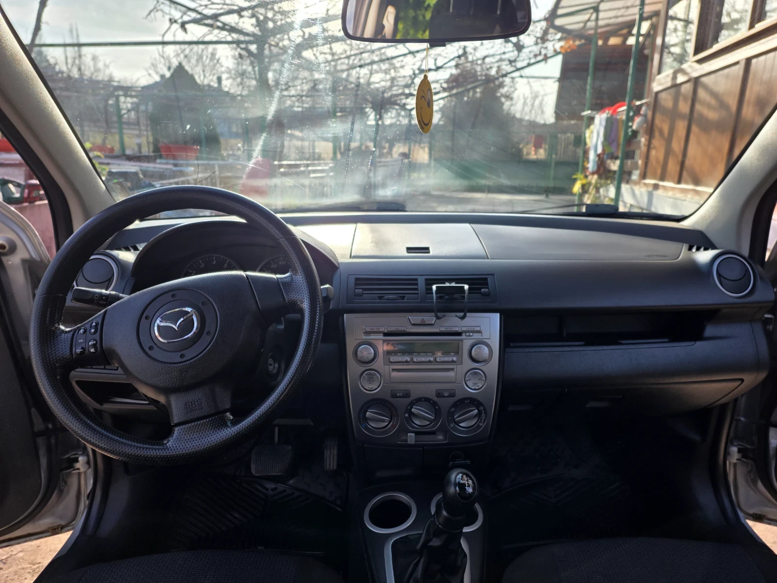 Mazda 2 1.4 | Mobile.bg � ����������� 11