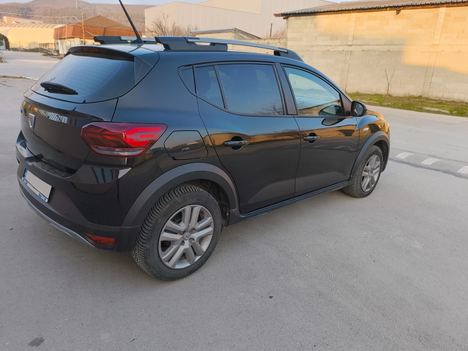 Dacia Sandero Stepway TCe 90 CVT, снимка 5 - Автомобили и джипове - 53741018