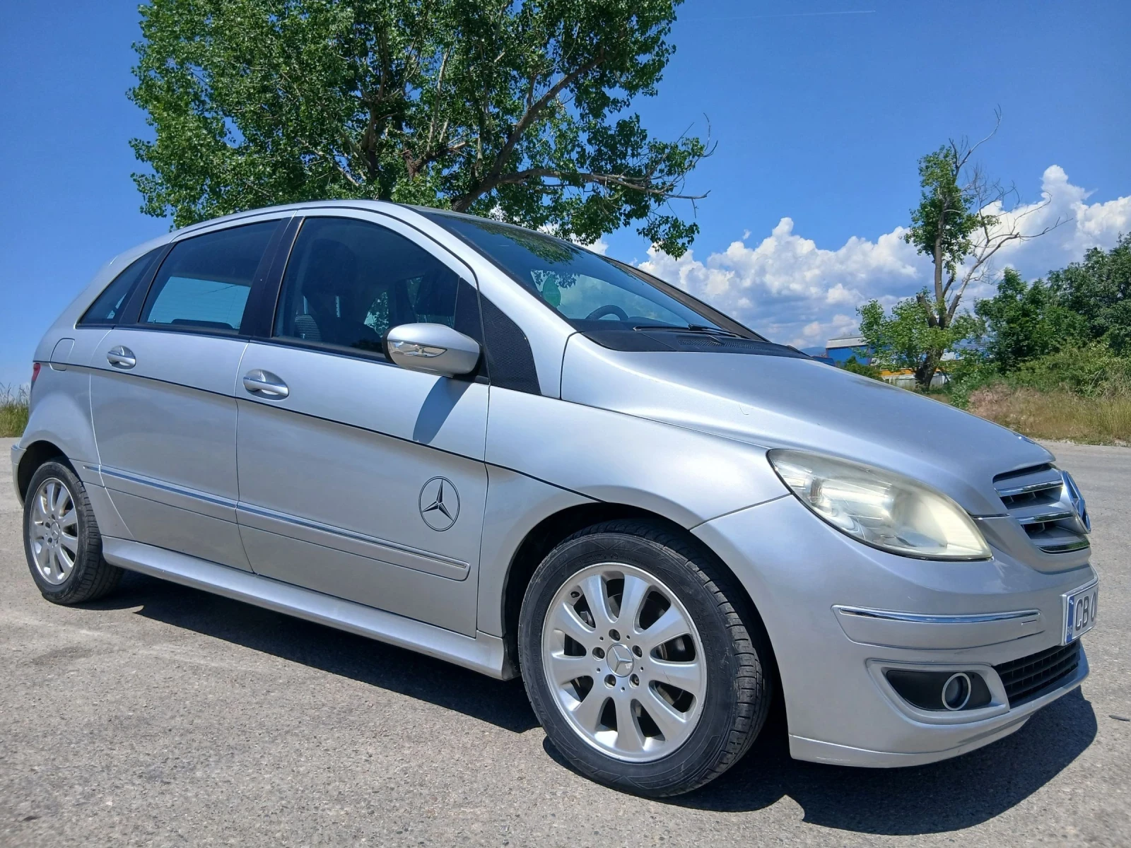 Mercedes-Benz B 200 TURBO, снимка 3 - Автомобили и джипове - 54754087