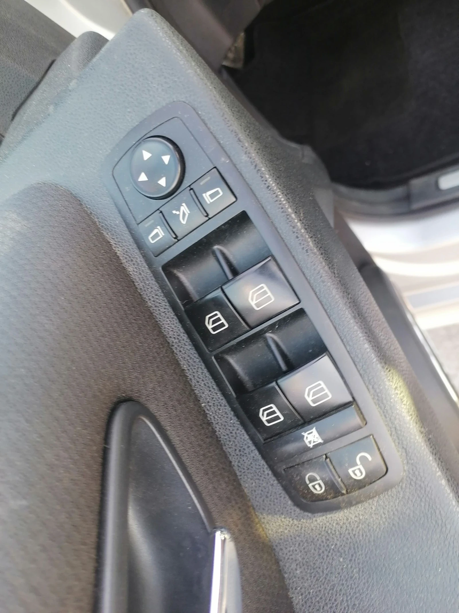 Mercedes-Benz B 200 Turbo Diesel, снимка 14 - Автомобили и джипове - 54754087