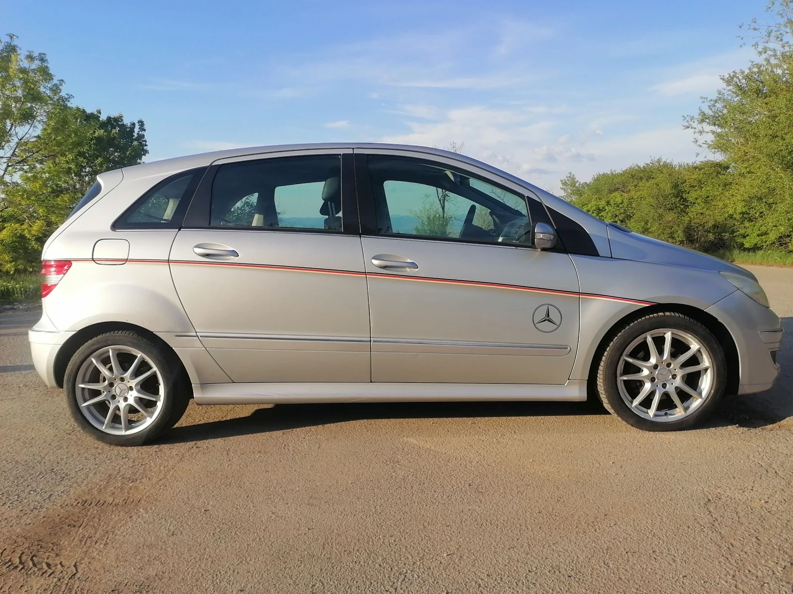 Mercedes-Benz B 200 Turbo Diesel, снимка 2 - Автомобили и джипове - 54754087