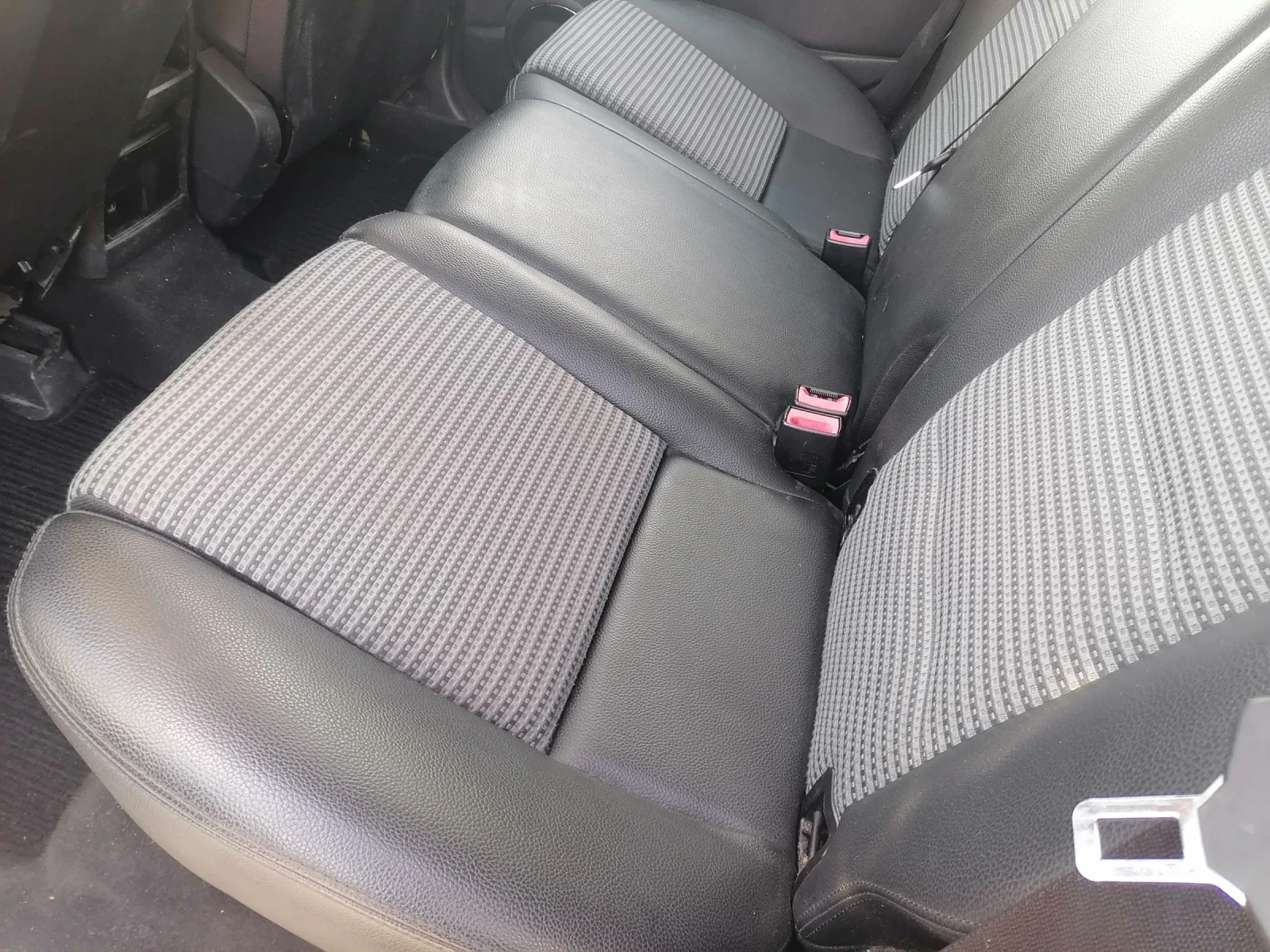 Mercedes-Benz B 200 Turbo Diesel, снимка 10 - Автомобили и джипове - 54754087