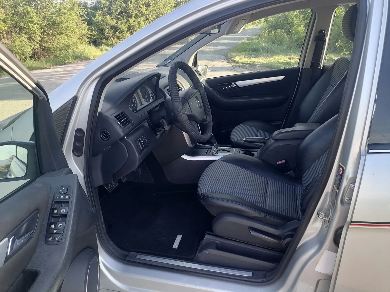 Mercedes-Benz B 200 Turbo Diesel, снимка 8 - Автомобили и джипове - 54754087
