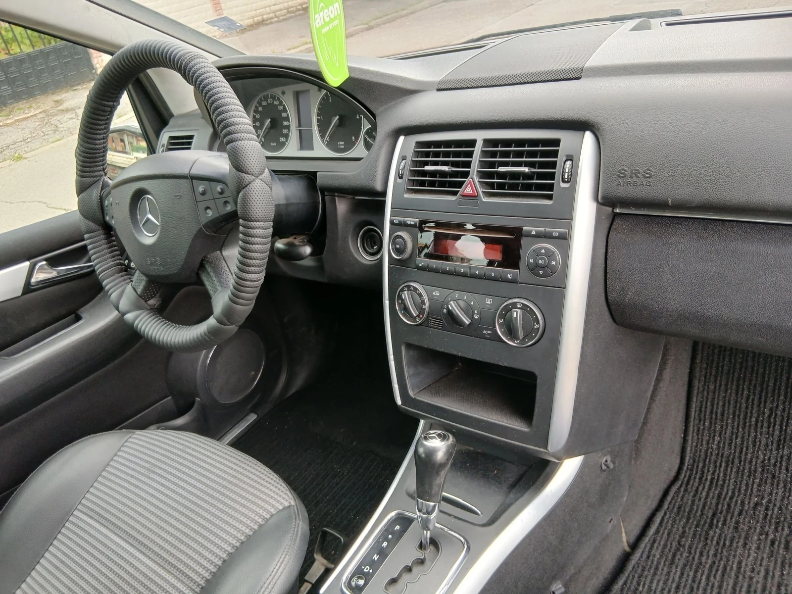 Mercedes-Benz B 180 Turbo Diesel, снимка 8 - Автомобили и джипове - 54754087