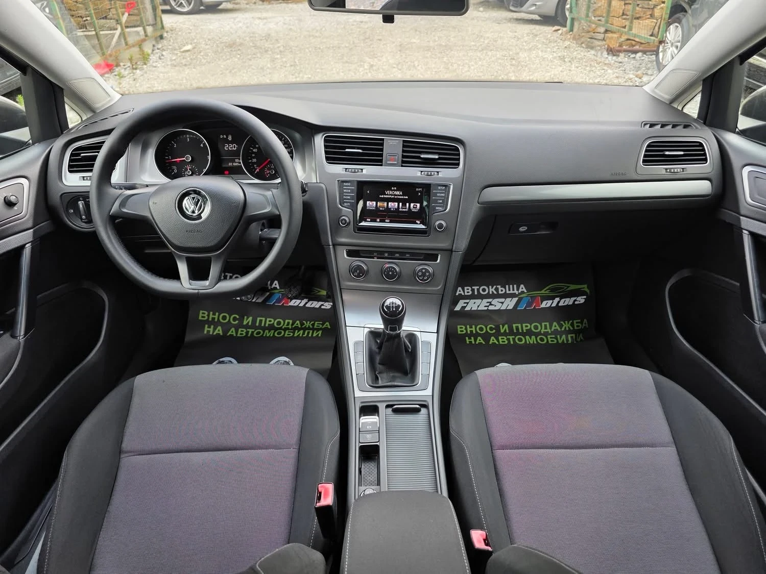 VW Golf 1.6TDI 105K.C. / КЛИМА / НАВИ / ЕВРО 5Б / 2014 ГОД, снимка 7 - Автомобили и джипове - 55168633