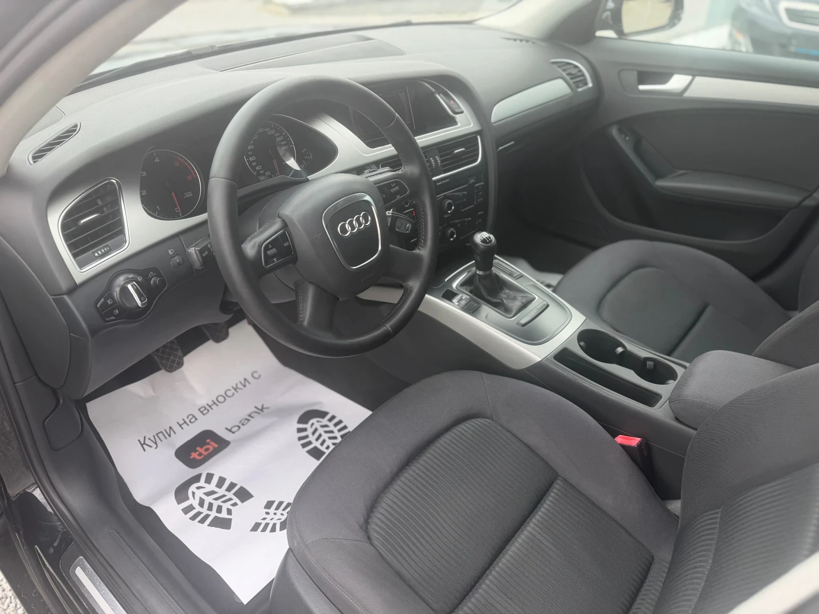 Audi A4 2.0TDI, снимка 7 - Автомобили и джипове - 55411384