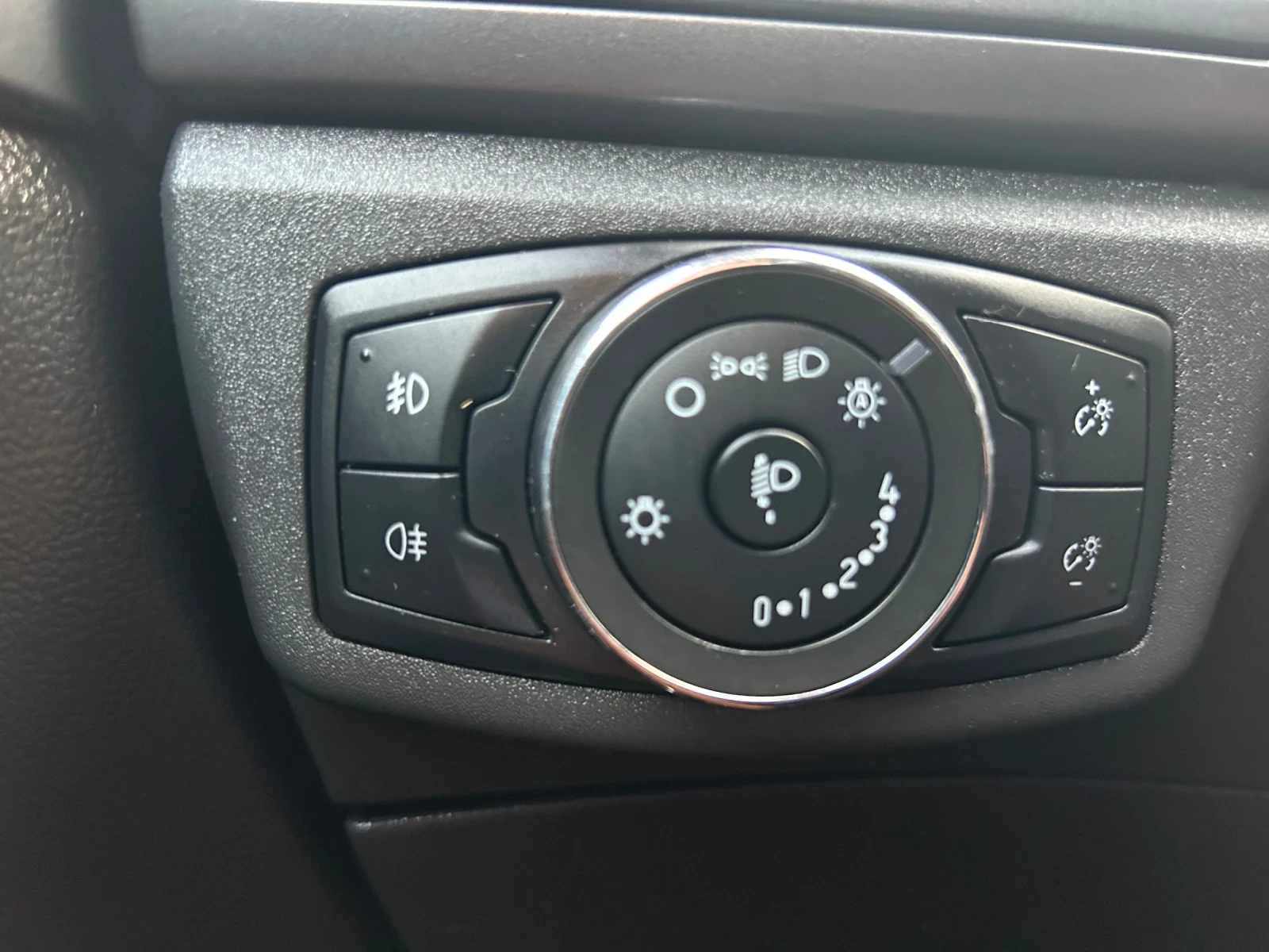 Ford Mondeo 2.0 TDCi, снимка 12 - Автомобили и джипове - 55805428