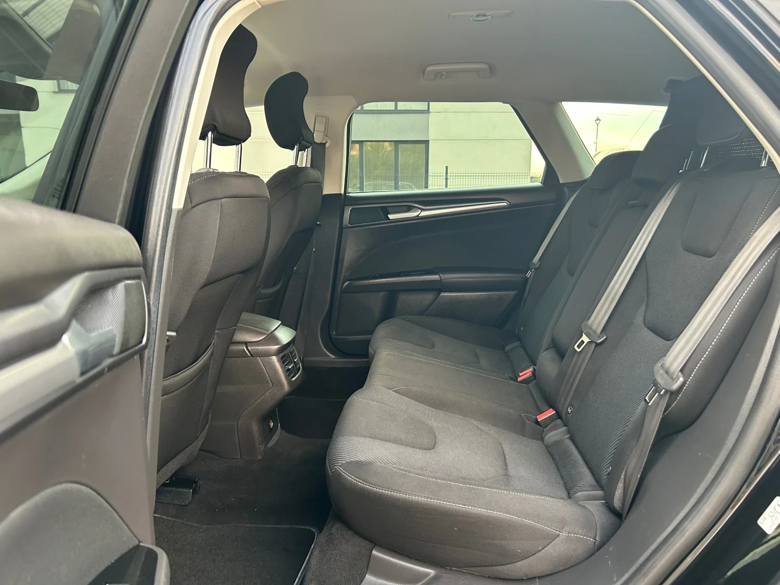 Ford Mondeo 2.0 TDCi, снимка 8 - Автомобили и джипове - 55805428