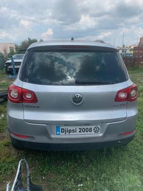 VW Tiguan 2,0 tdi 4x4 на части, снимка 2